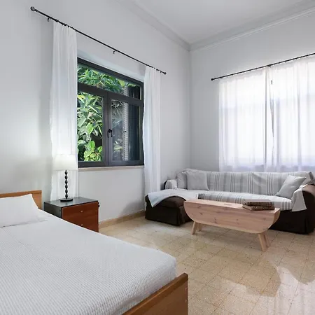 Eleonora עיר רודוס