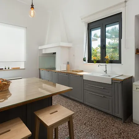 Eleonora Rhodes City